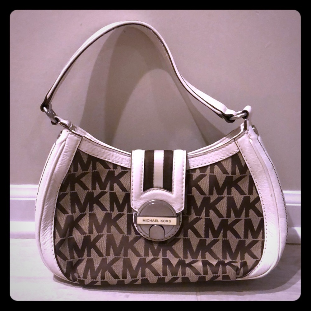 👗Michael Kors brown and off white shoulder purse